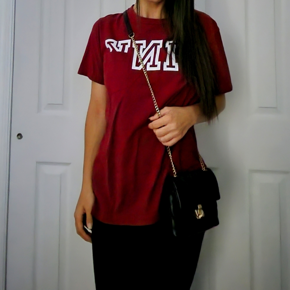 Victoria's Secret PINK t-shirt University wear. Great quality